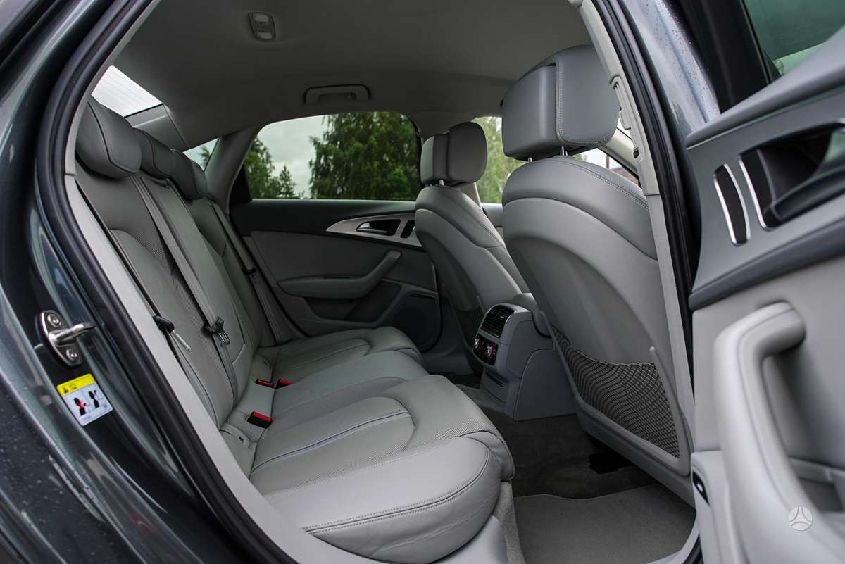 Audi A6, 3.0 l., Седан