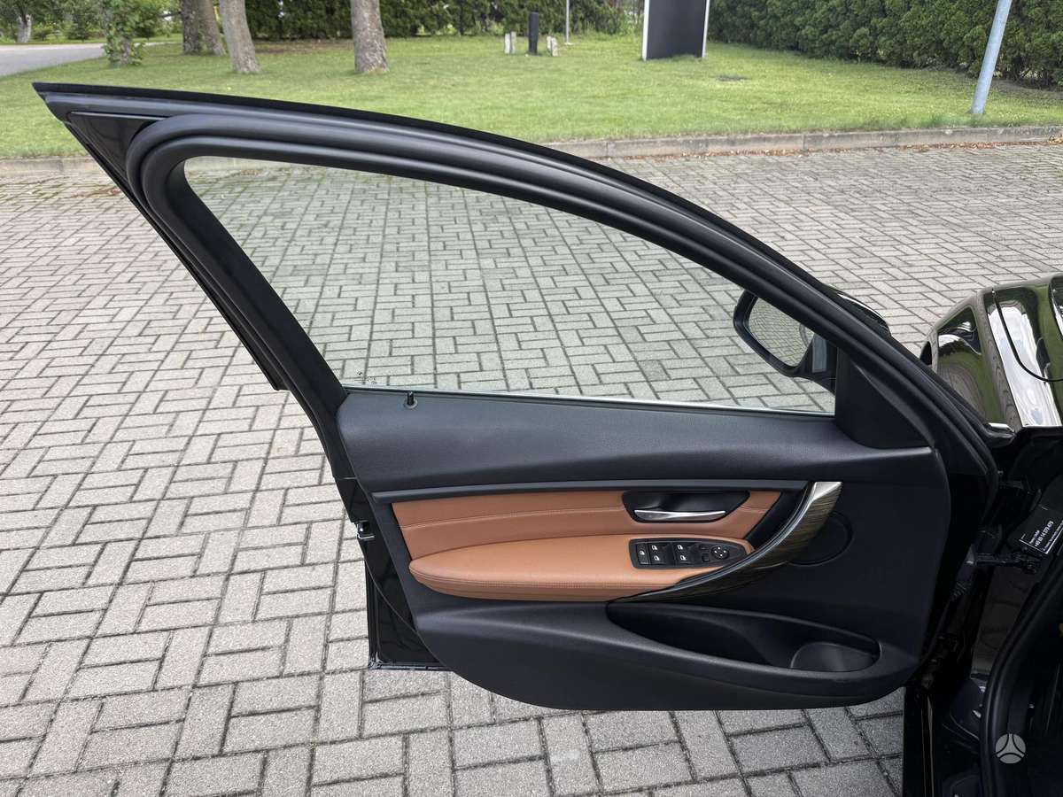 BMW 320, 2.0 l., universalas