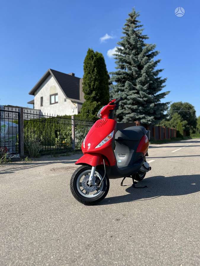 Piaggio Zip 50cc, motoroleriai / mopedai