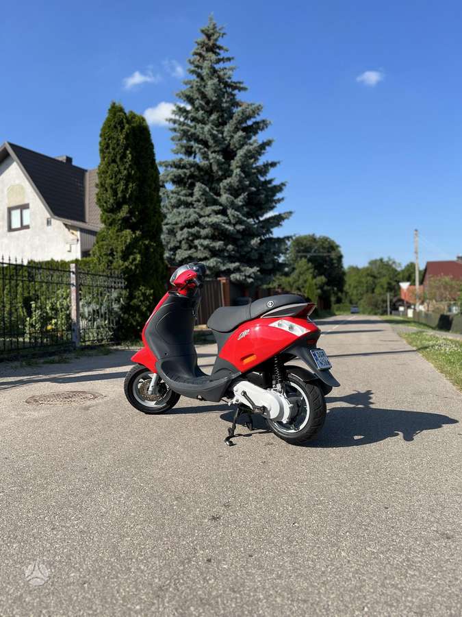 Piaggio Zip 50cc, mopēds / motorollers