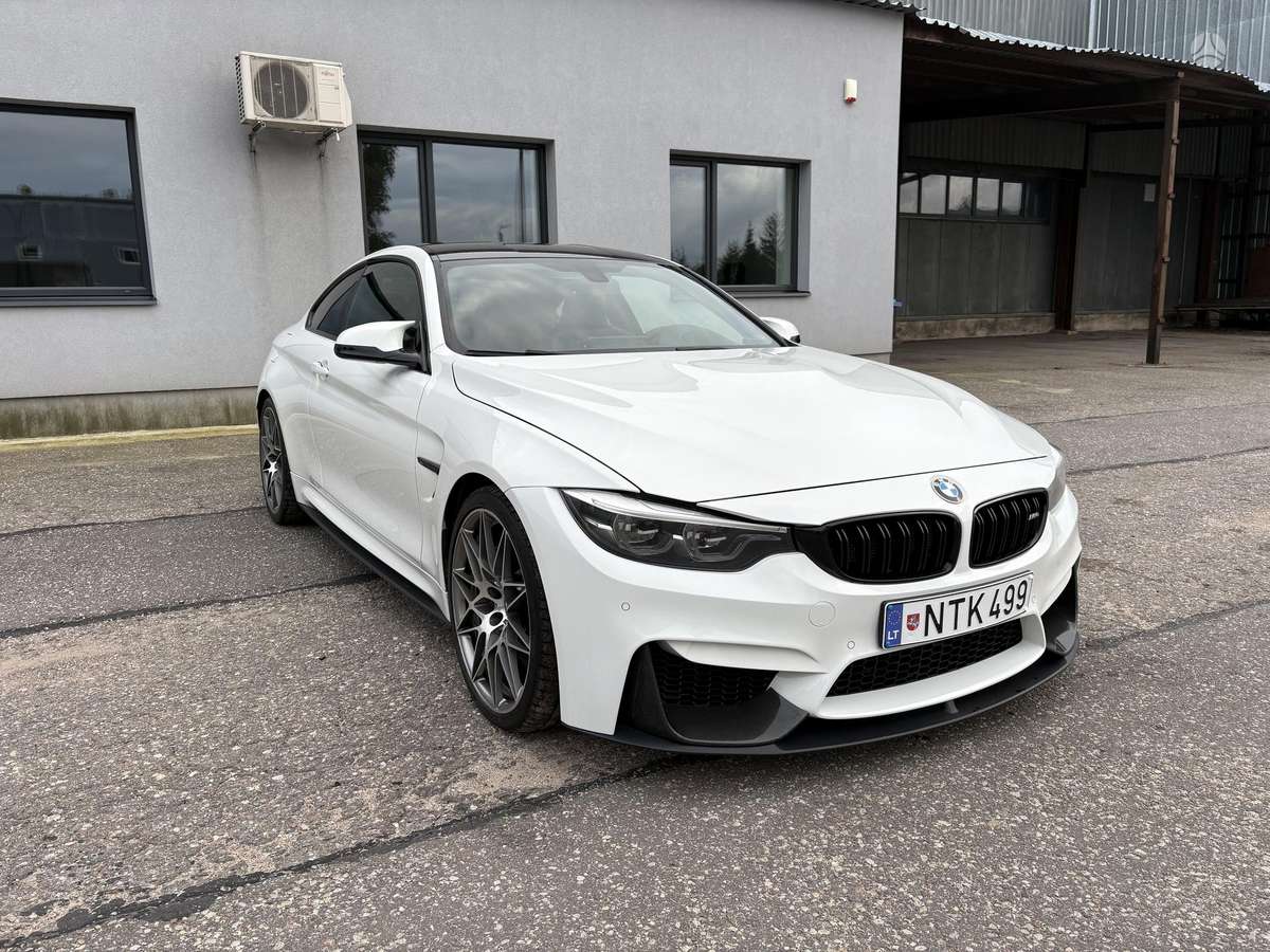 BMW M4, 3.0 l., coupe