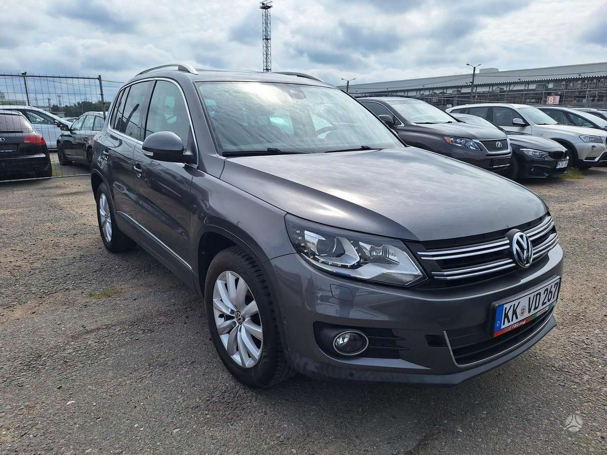 Volkswagen Tiguan - 3