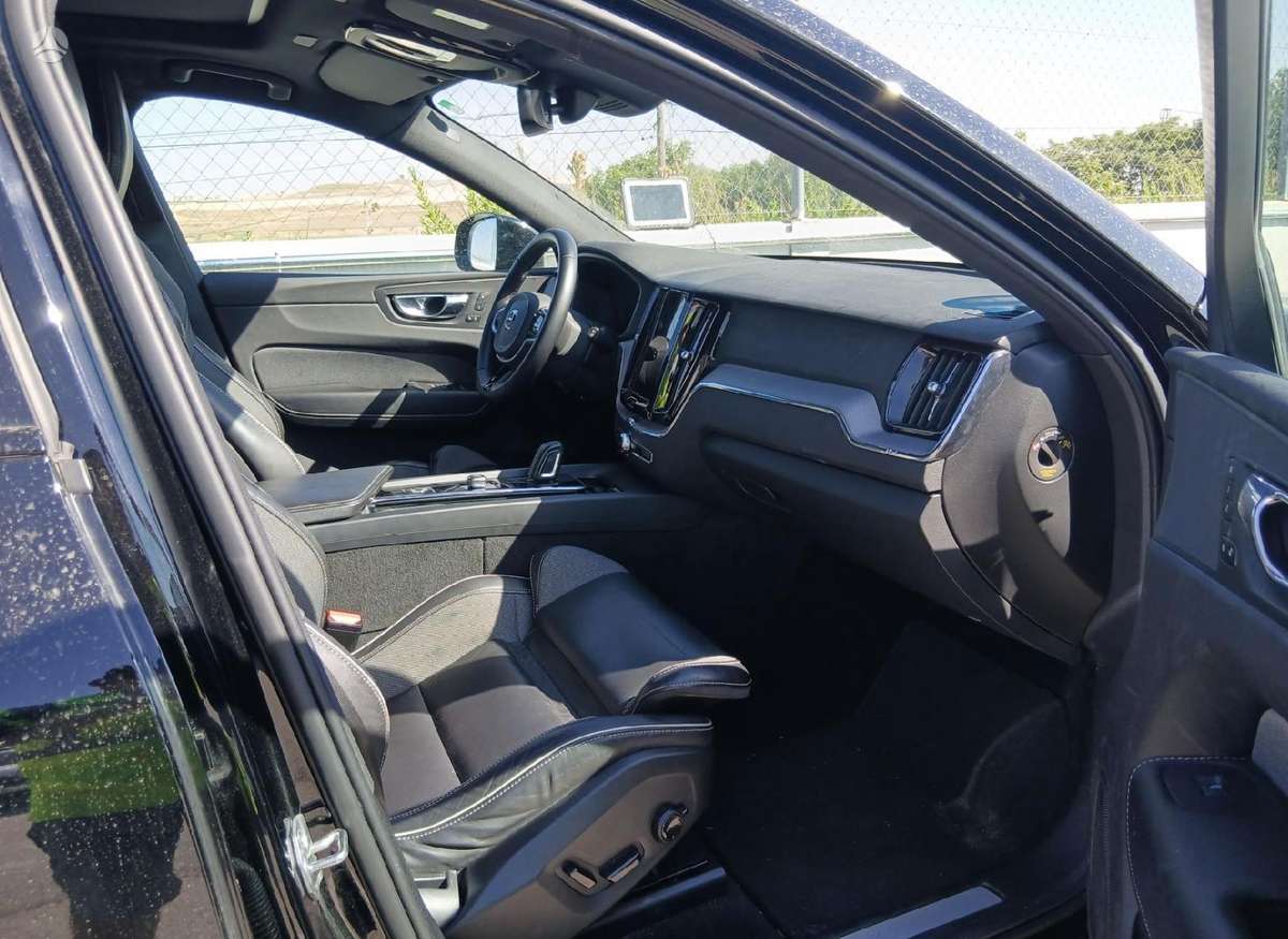 Volvo XC60 - 4