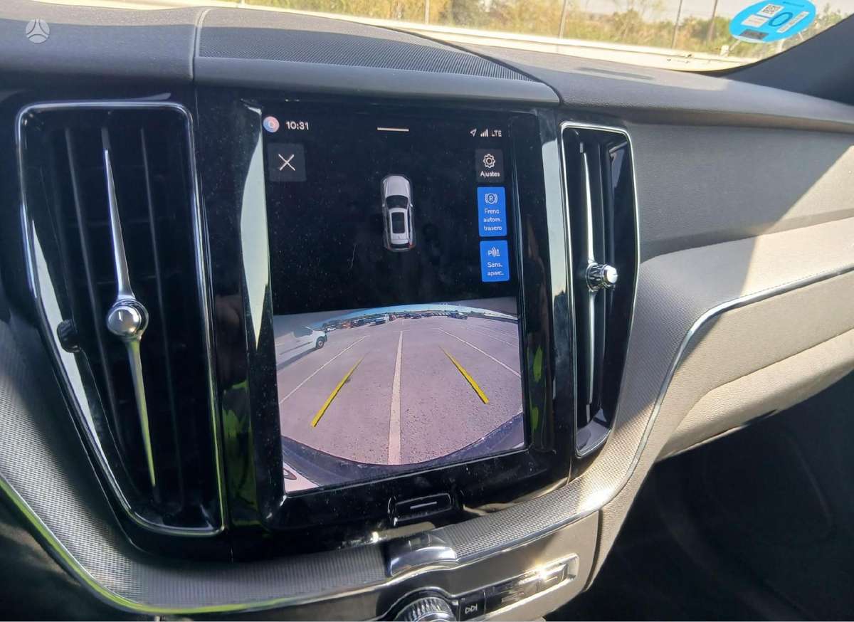 Volvo XC60 - 8