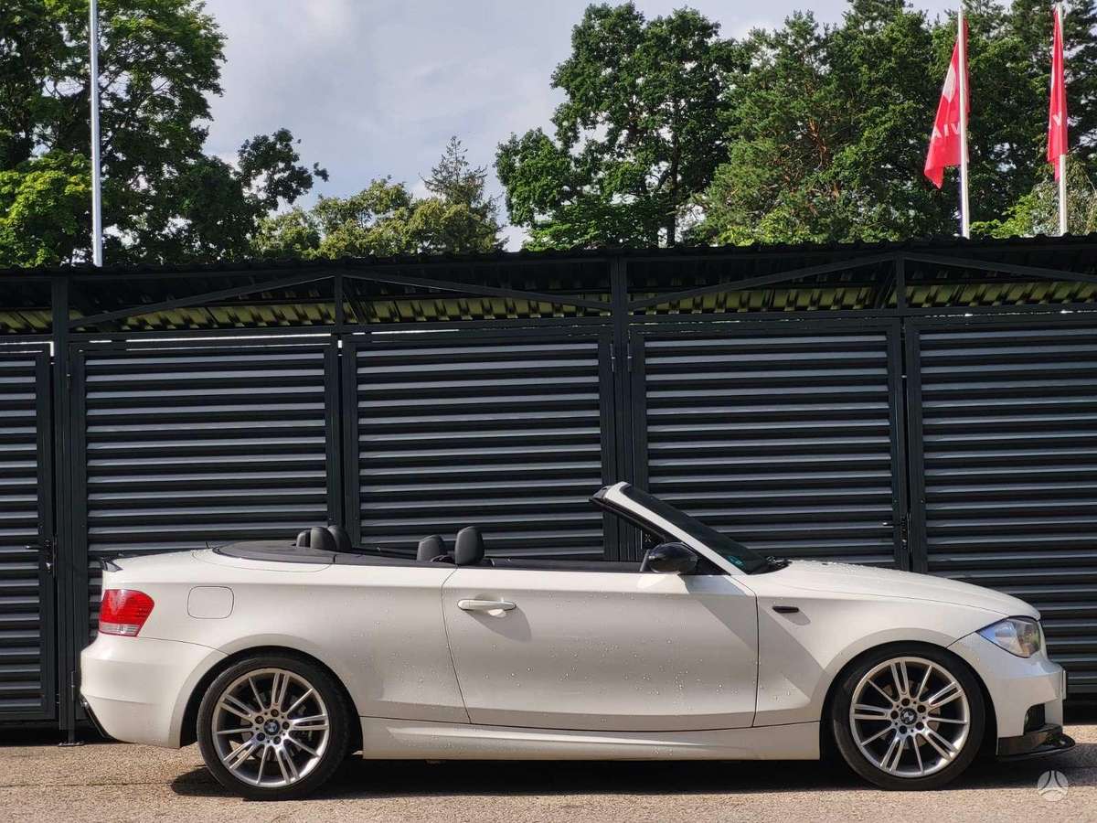 BMW 118, 2.0 l., Кабриолет