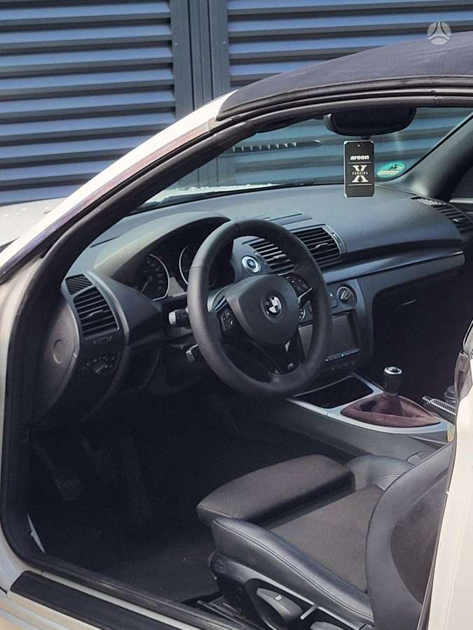 BMW 118, 2.0 l., Кабриолет