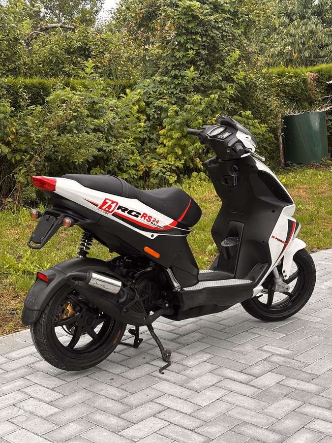 Piaggio NRG 50cc, scooters / mopeds