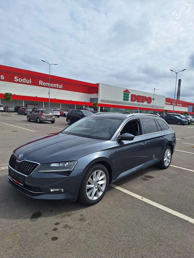Skoda Superb, 1.6 l., Универсал