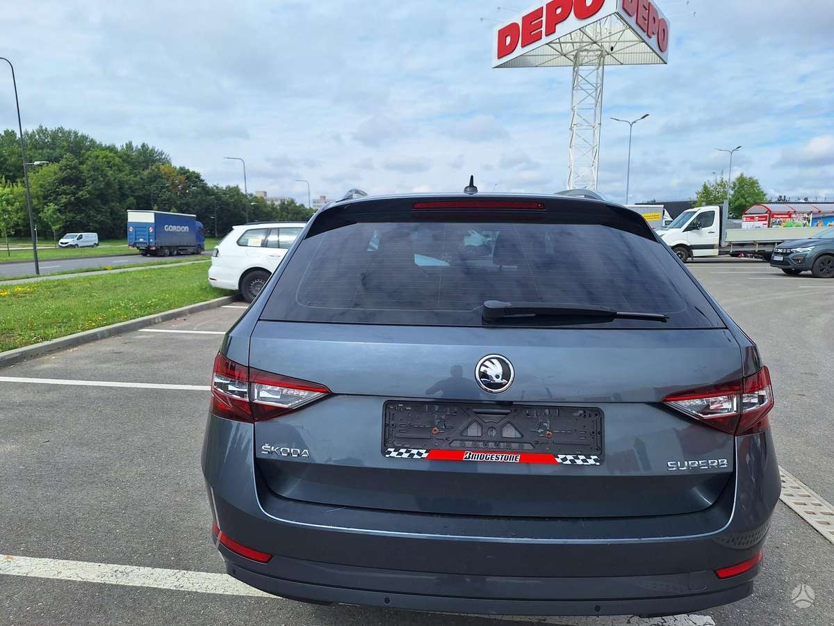Skoda Superb, 1.6 l., Универсал