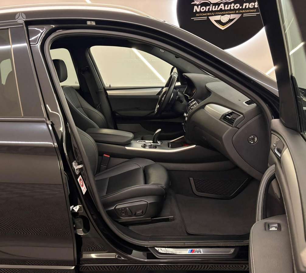 BMW X4, 3.0 l., off-road / crossover