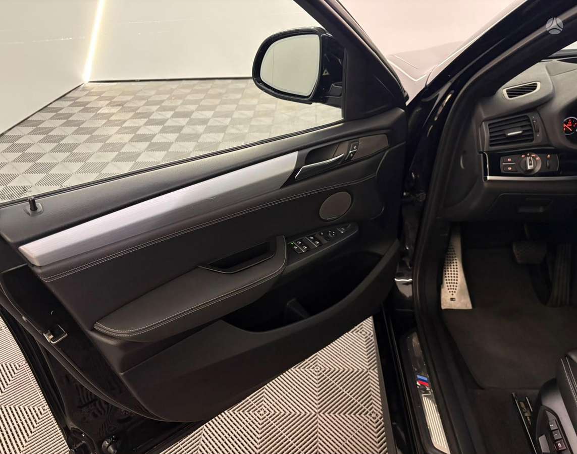 BMW X4, 3.0 l., off-road / crossover