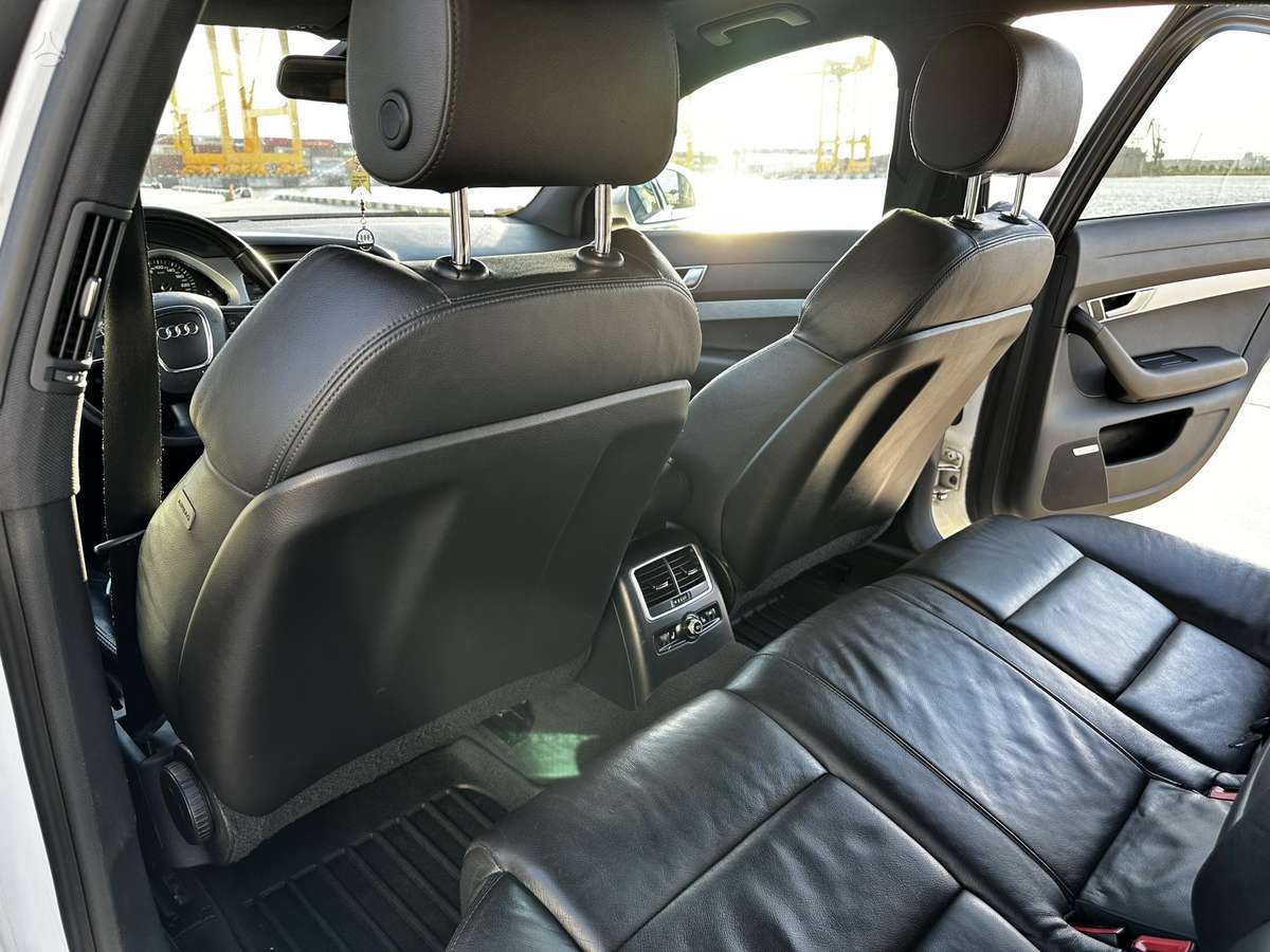 Audi A6, 3.0 l., Седан
