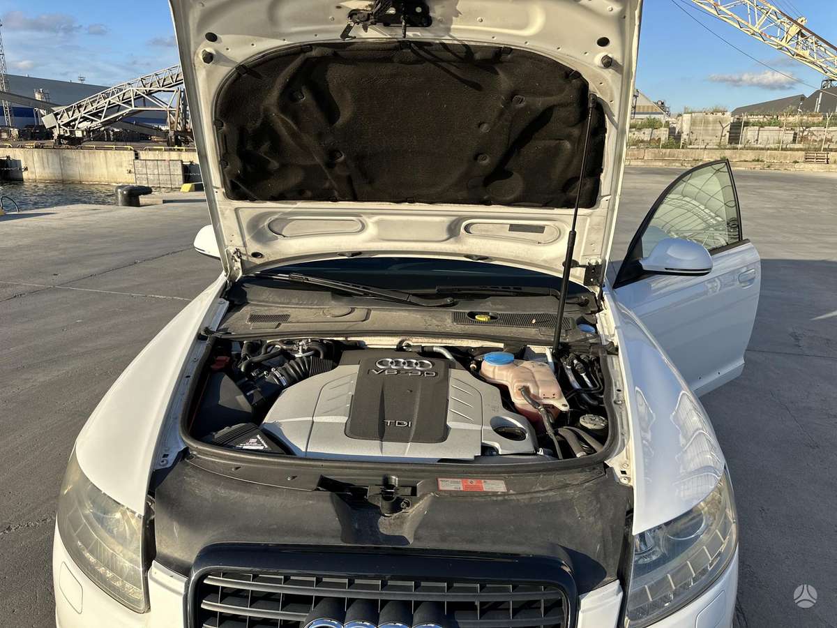 Audi A6, 3.0 l., Седан
