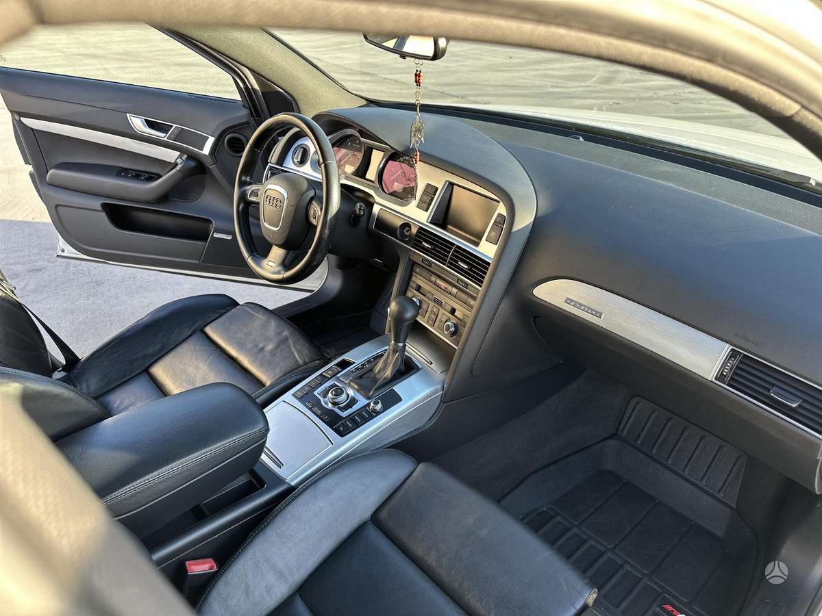 Audi A6, 3.0 l., Седан