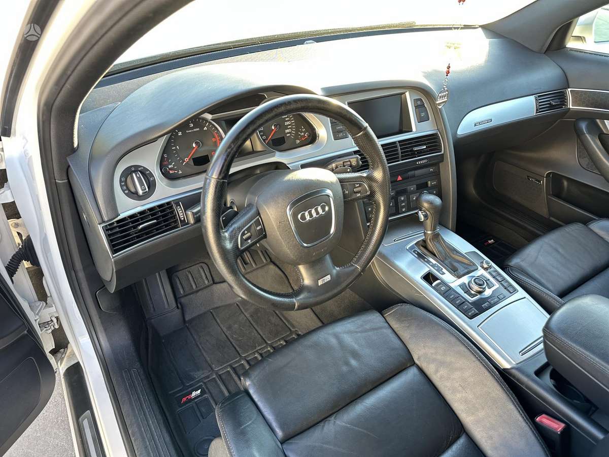 Audi A6, 3.0 l., Седан