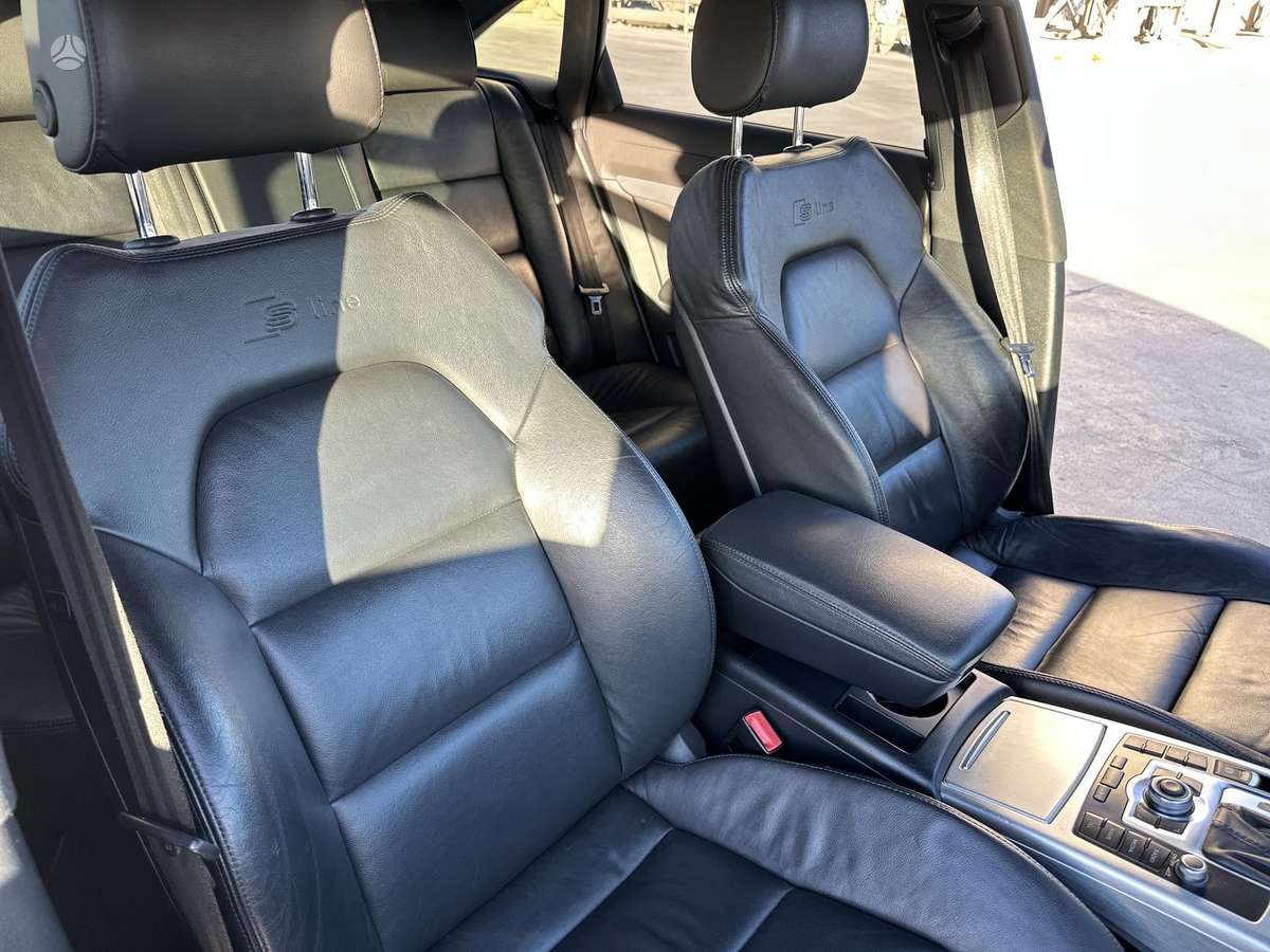 Audi A6, 3.0 l., Седан