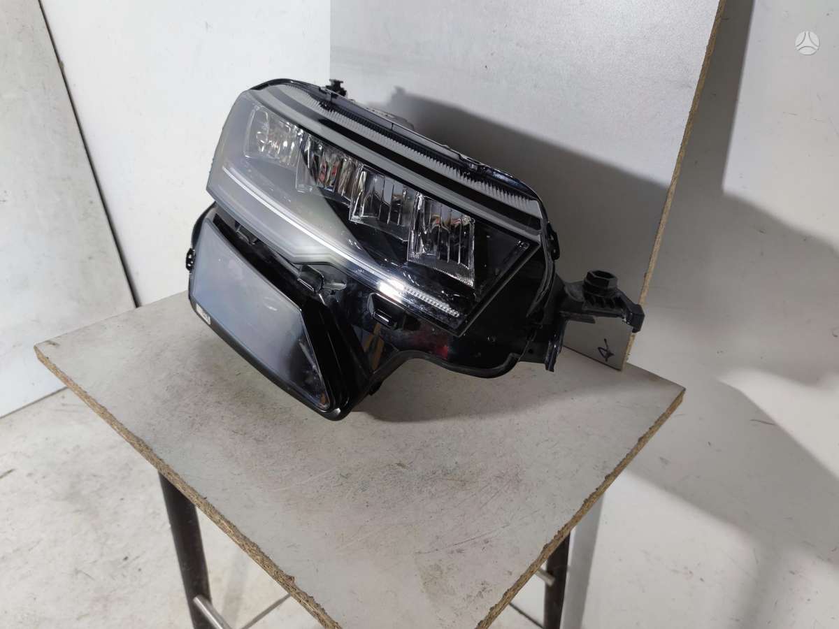 Skoda Karoq, 57B941010, lights