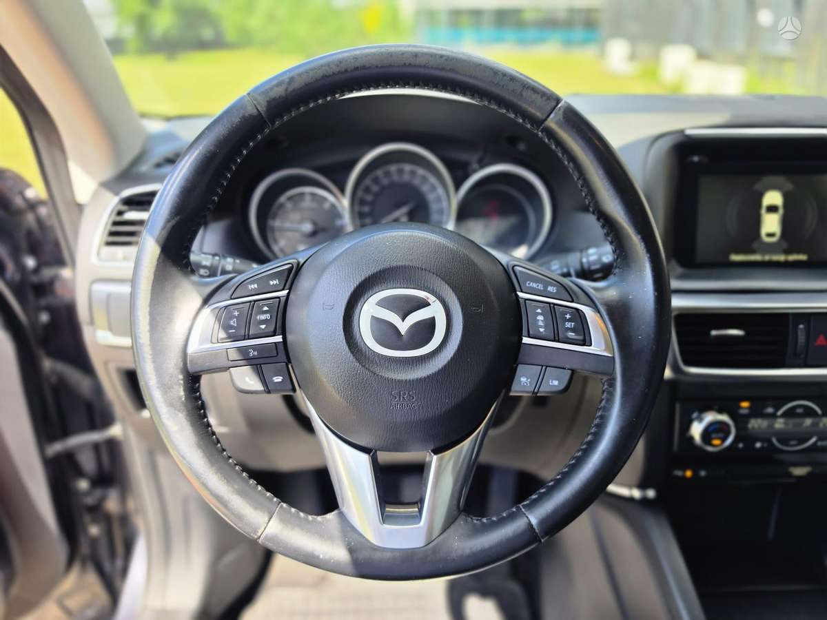Mazda CX-5, 2.2 l., off-road / crossover
