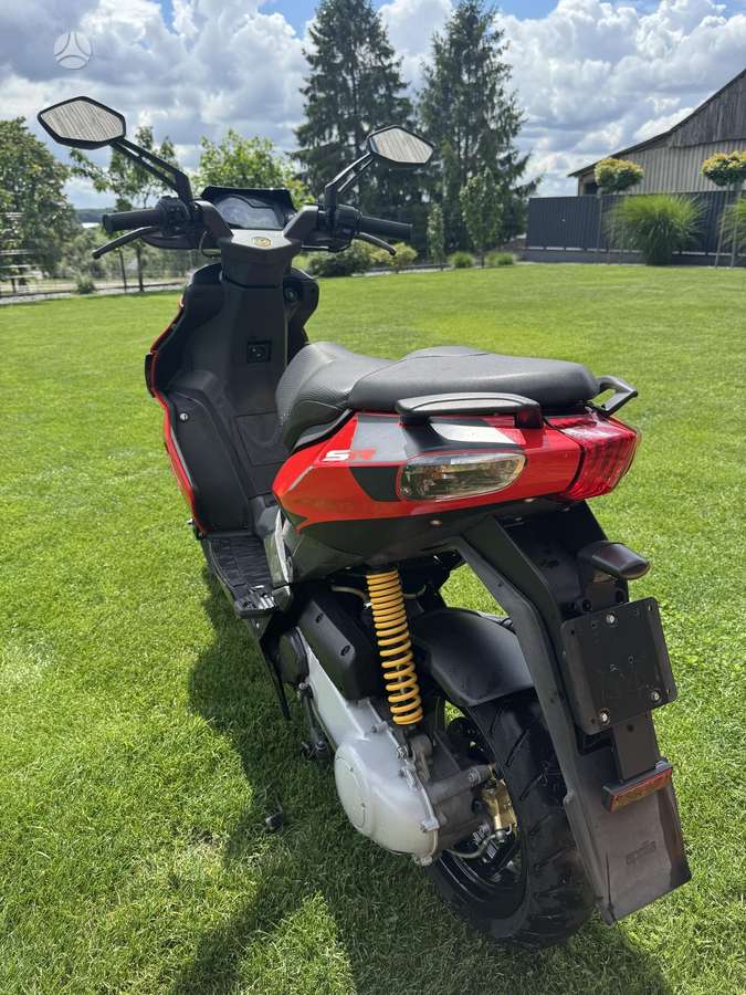 Aprilia SR 49cc, мотороллеры / мопеды
