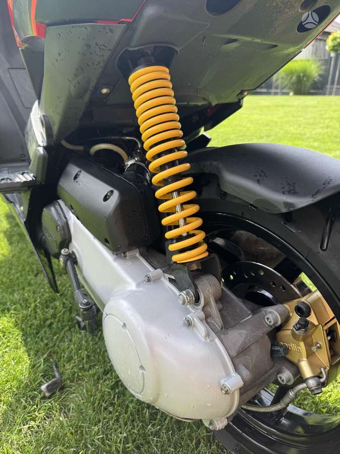 Aprilia SR 49cc, мотороллеры / мопеды