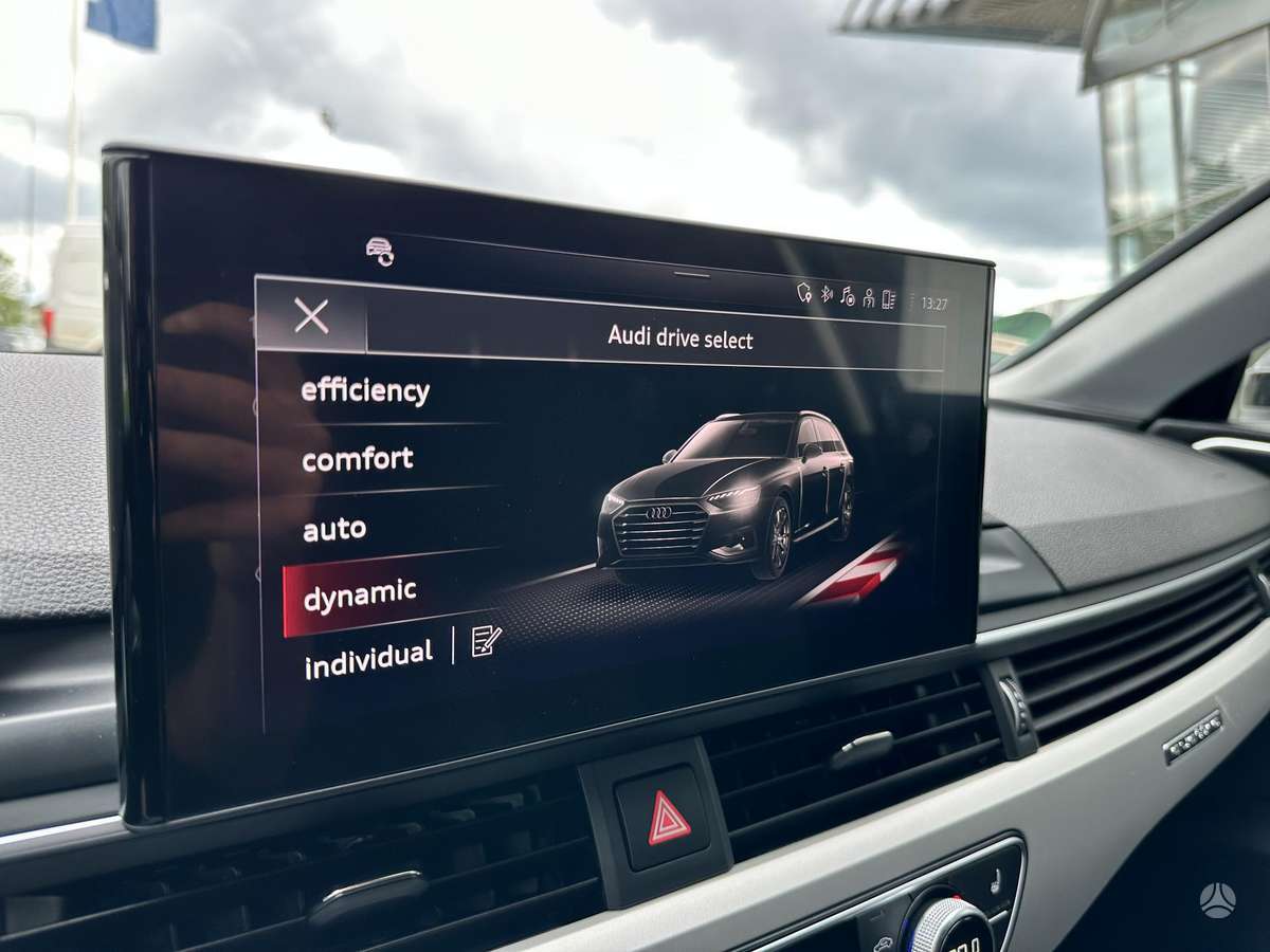 Audi A4, 2.0 l., universalas