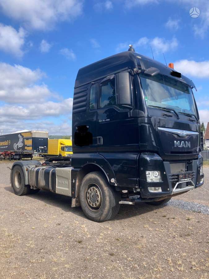 MAN 18.480 TGX, single sleeper