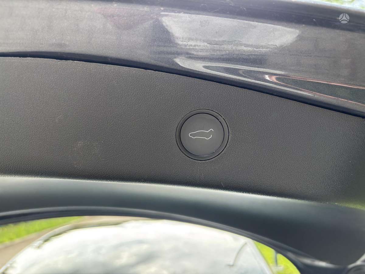 Tesla Model 3, 60 kWh, sedanas