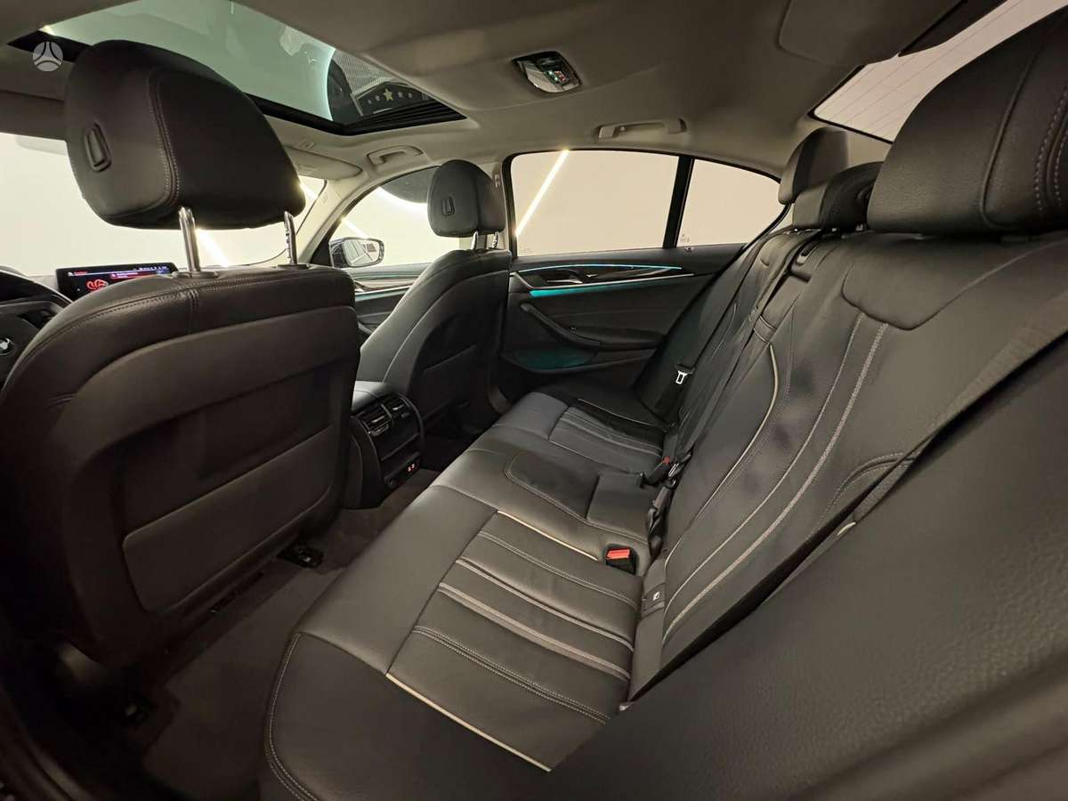 BMW 520, 2.0 l., Седан