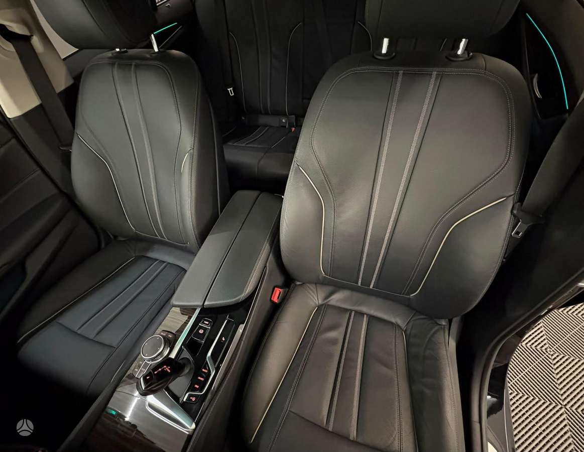 BMW 520, 2.0 l., Седан
