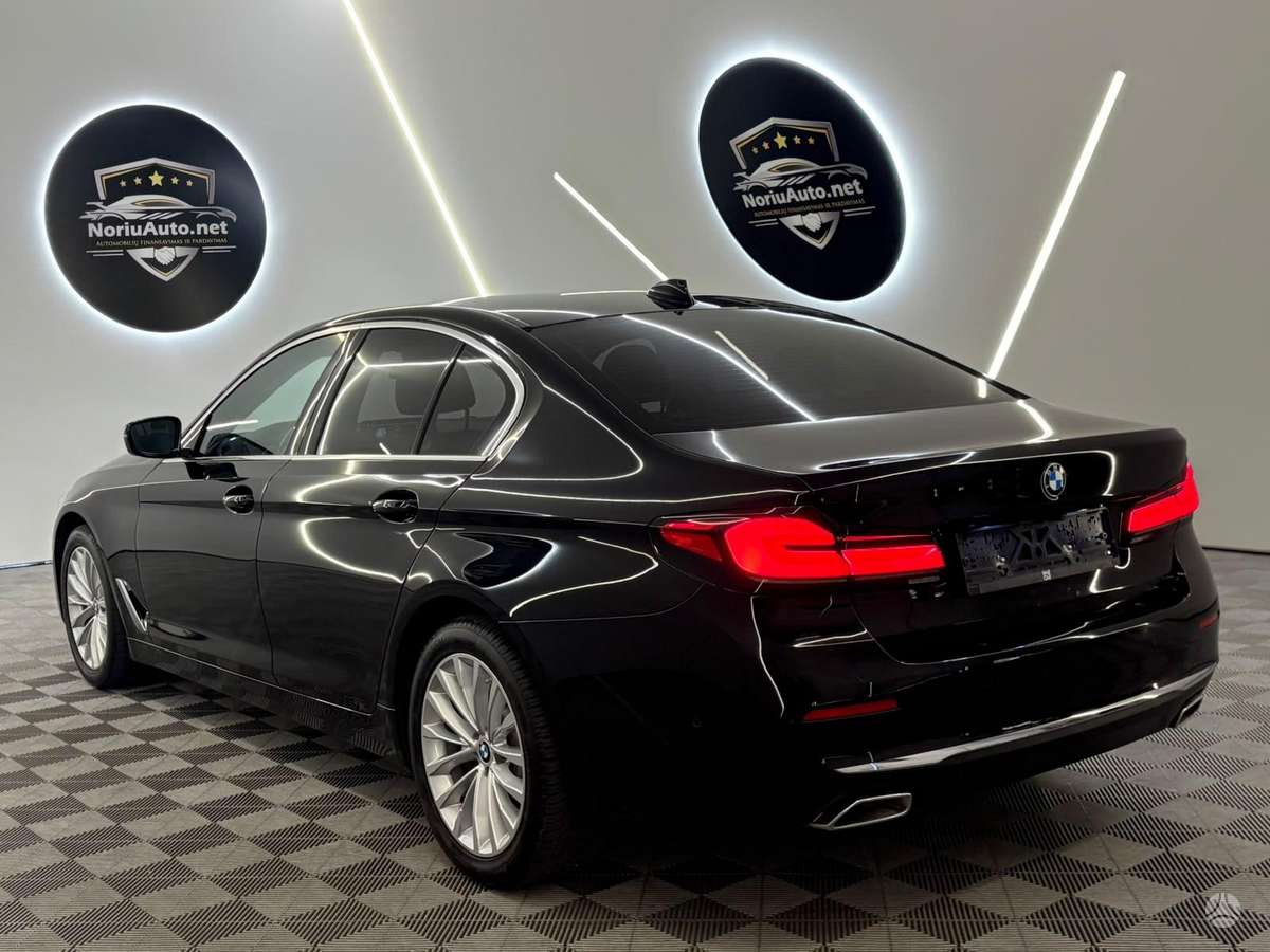 BMW 520, 2.0 l., Седан