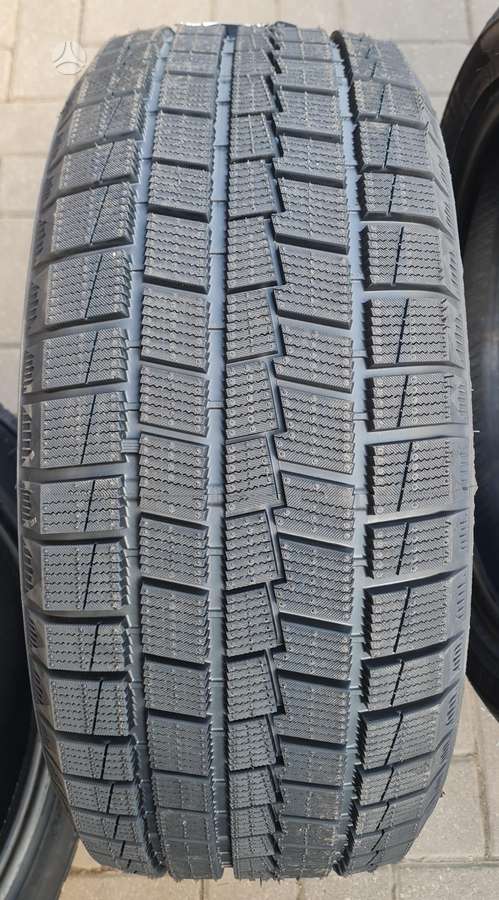 Sunny NW312, всесезонные 225/45 R17