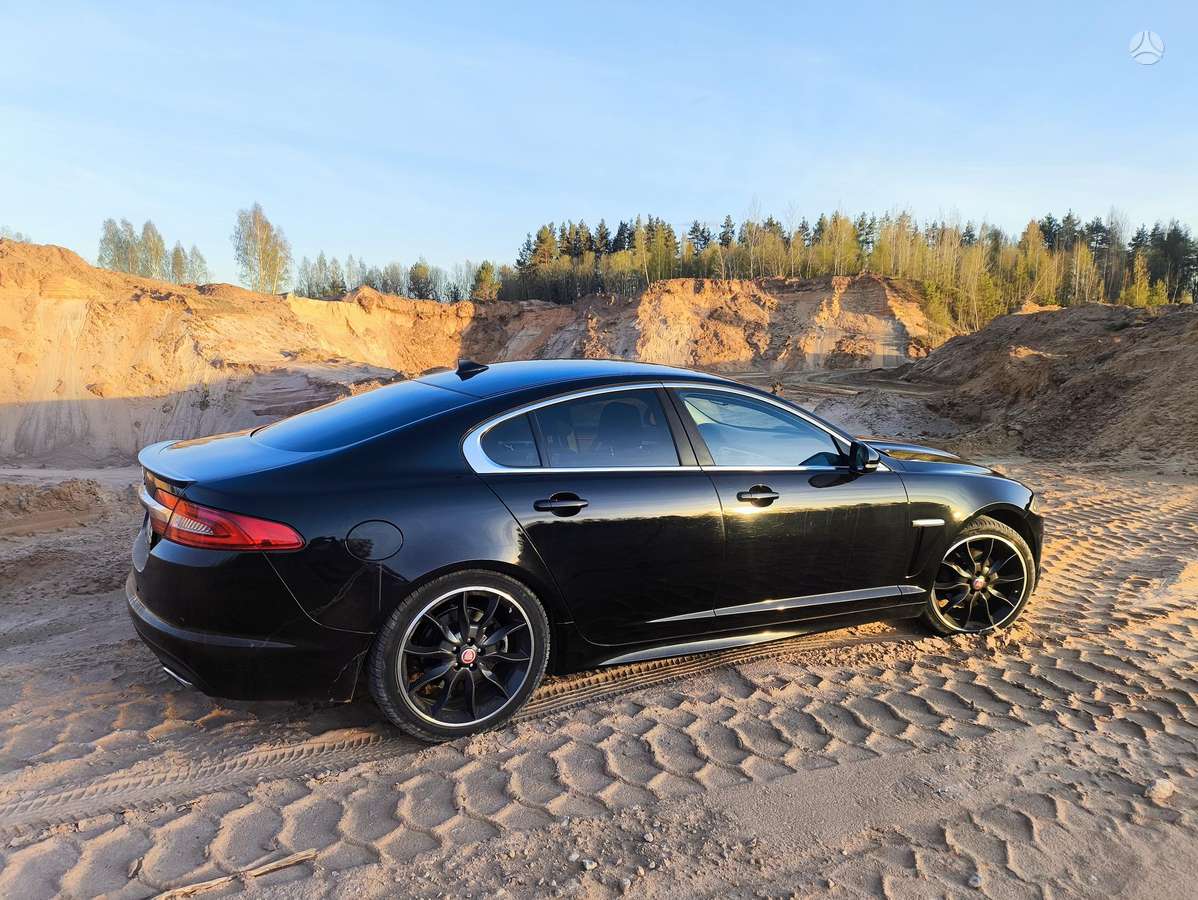 Jaguar XF, 2.2 l., Седан