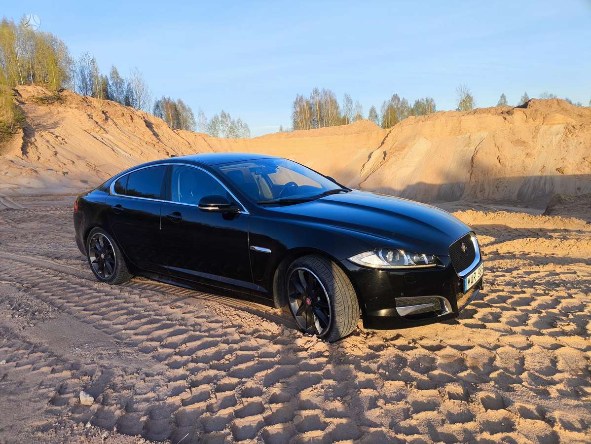 Jaguar XF, 2.2 l., Седан