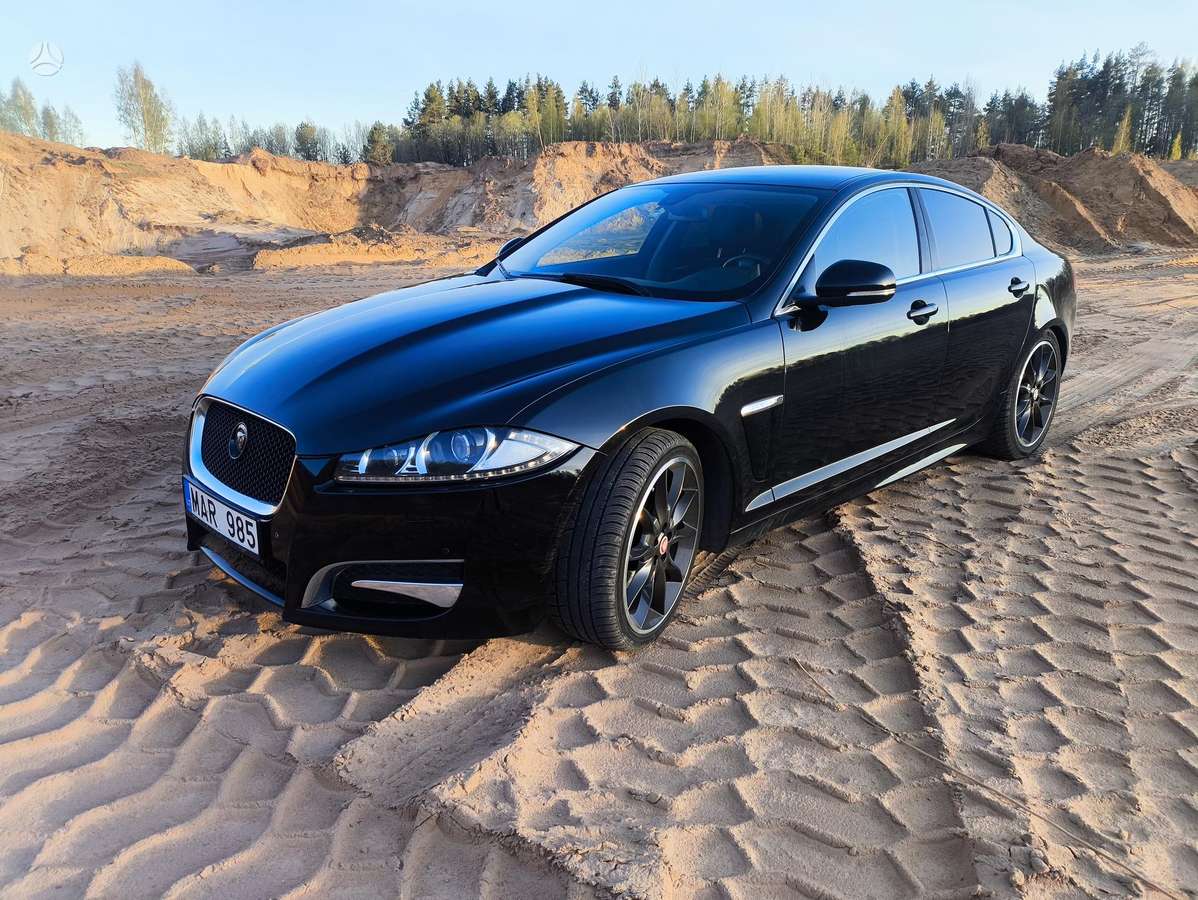 Jaguar XF, 2.2 l., Седан