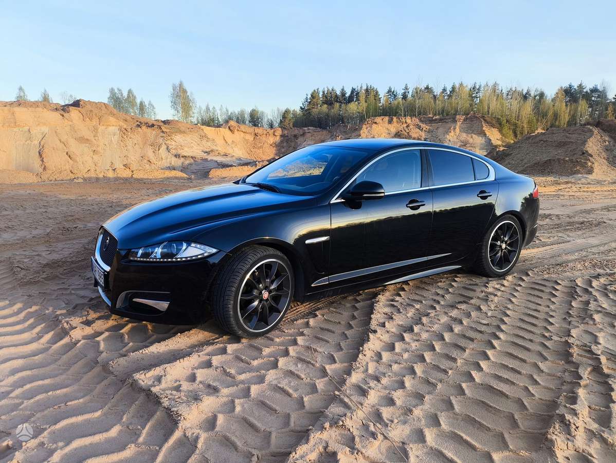 Jaguar XF, 2.2 l., Седан