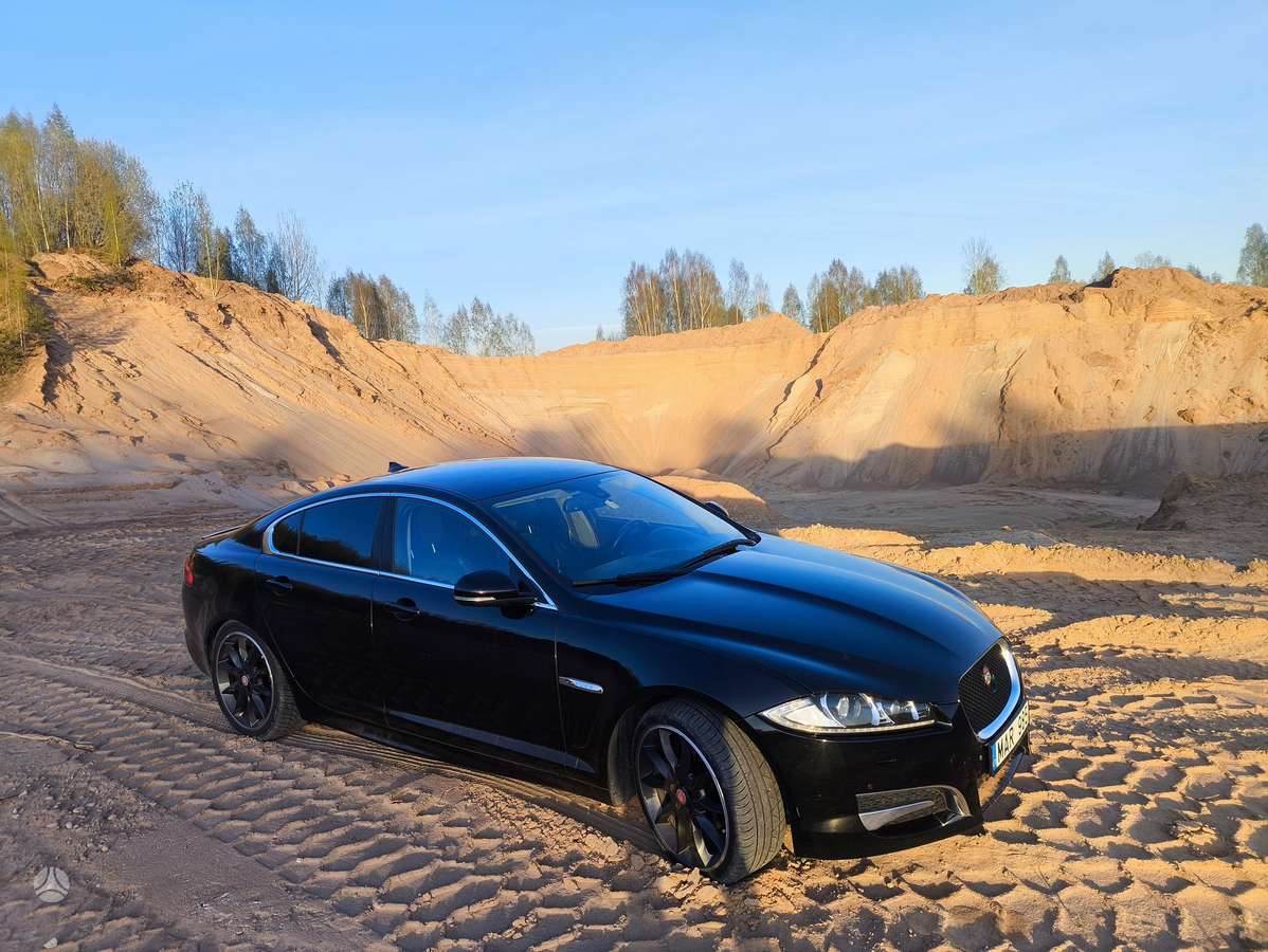 Jaguar XF, 2.2 l., Седан