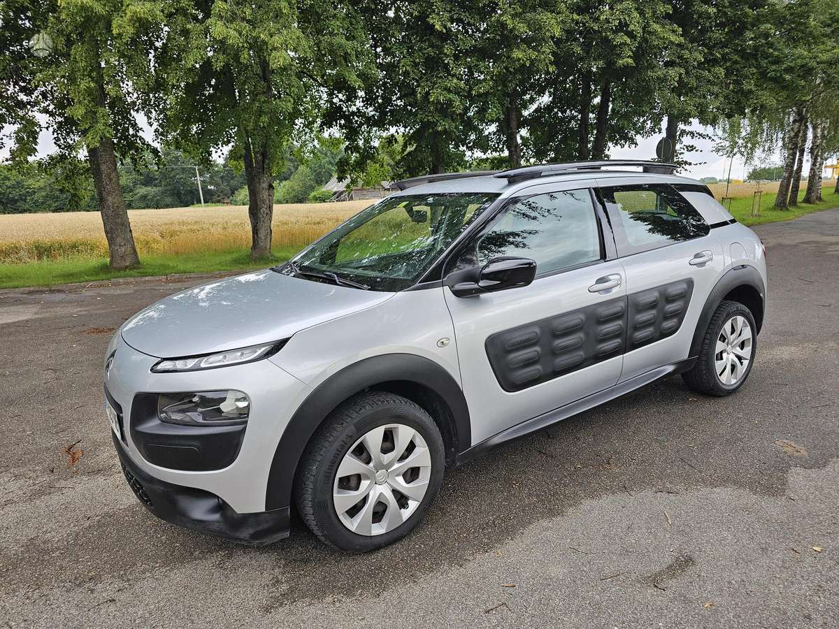 Citroen C4 Cactus, 1.2 l., Хэтчбек