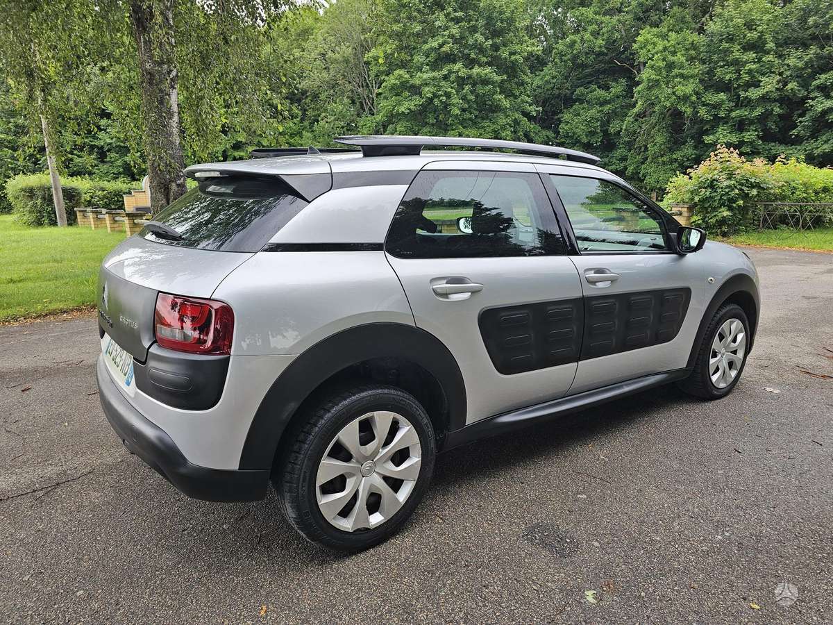 Citroen C4 Cactus, 1.2 l., Хэтчбек