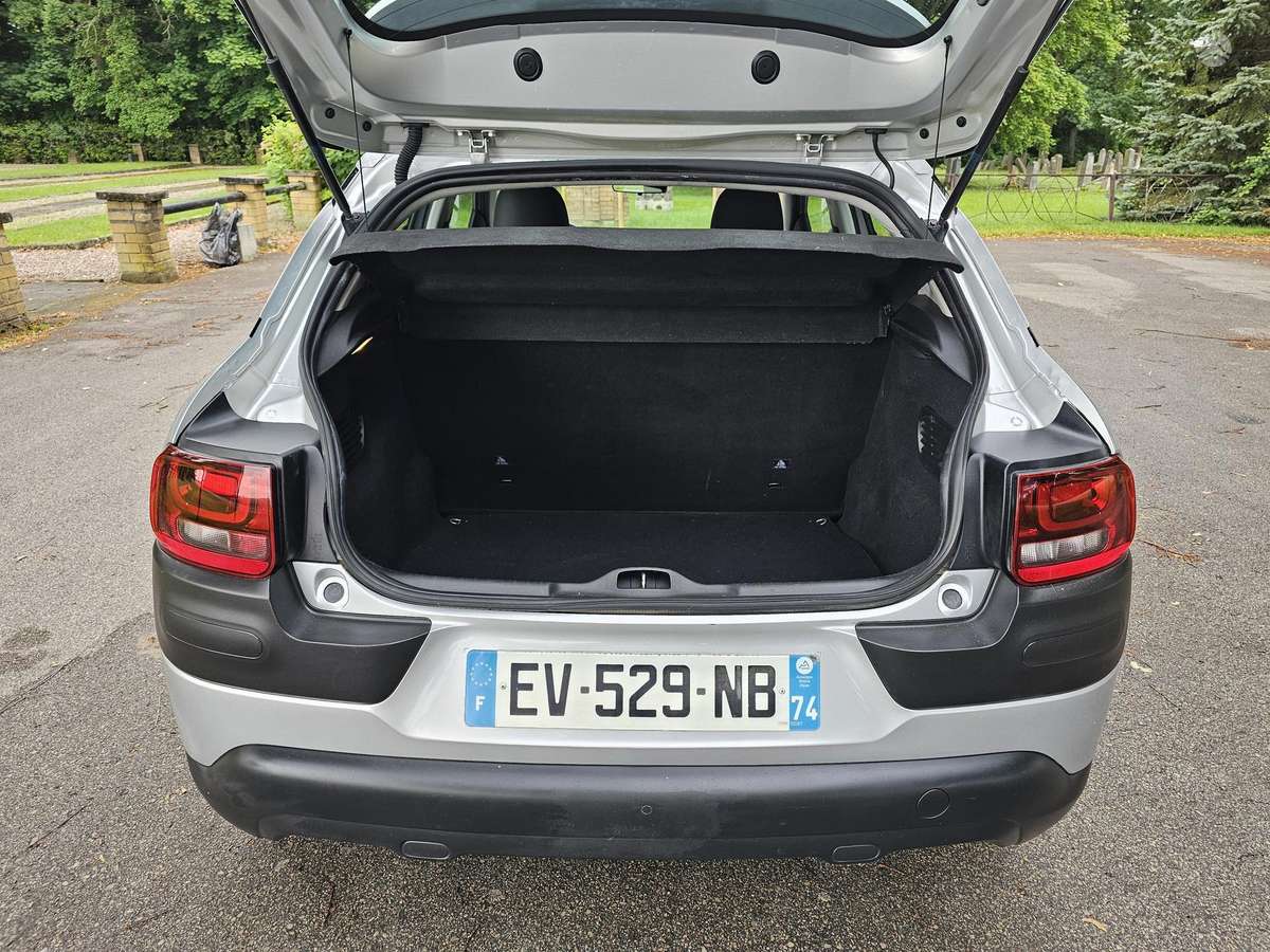 Citroen C4 Cactus, 1.2 l., Хэтчбек