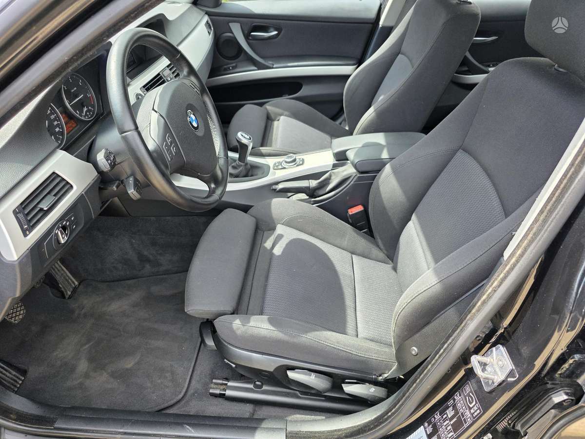 BMW 318, 2.0 l., Универсал