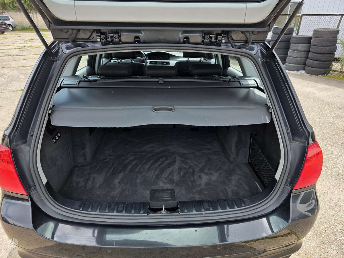 BMW 318, 2.0 l., Универсал