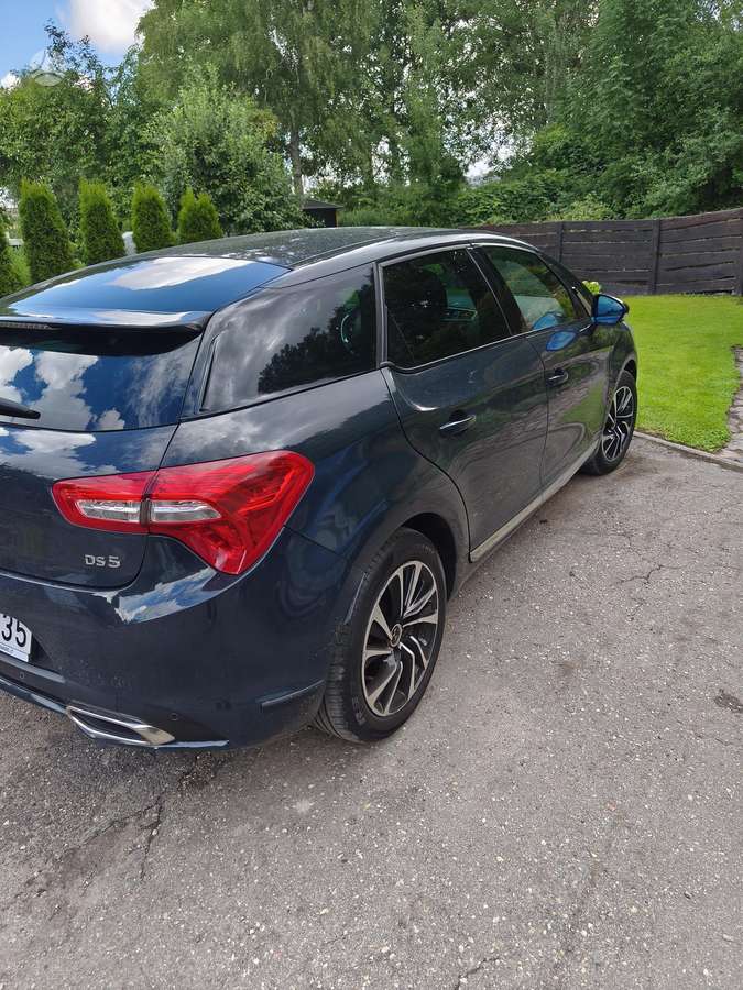 Citroen DS5, 1.6 l., Хэтчбек