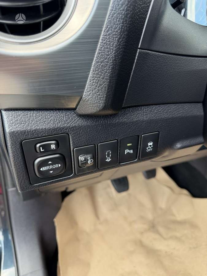 Toyota Auris, 2.0 l., Универсал