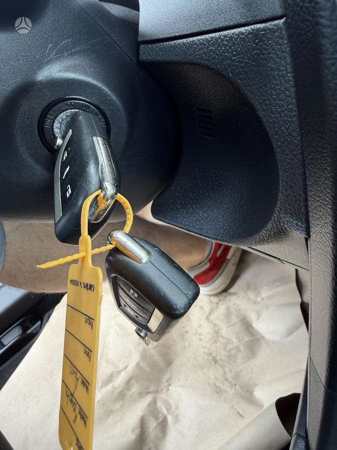 Toyota Auris, 2.0 l., Универсал