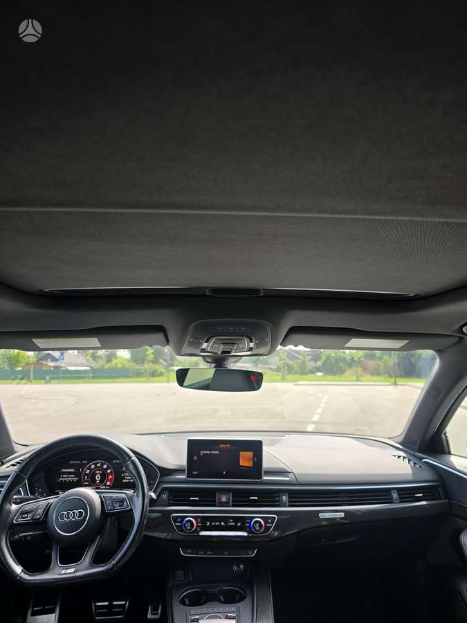 Audi S4, 3.0 l., Седан