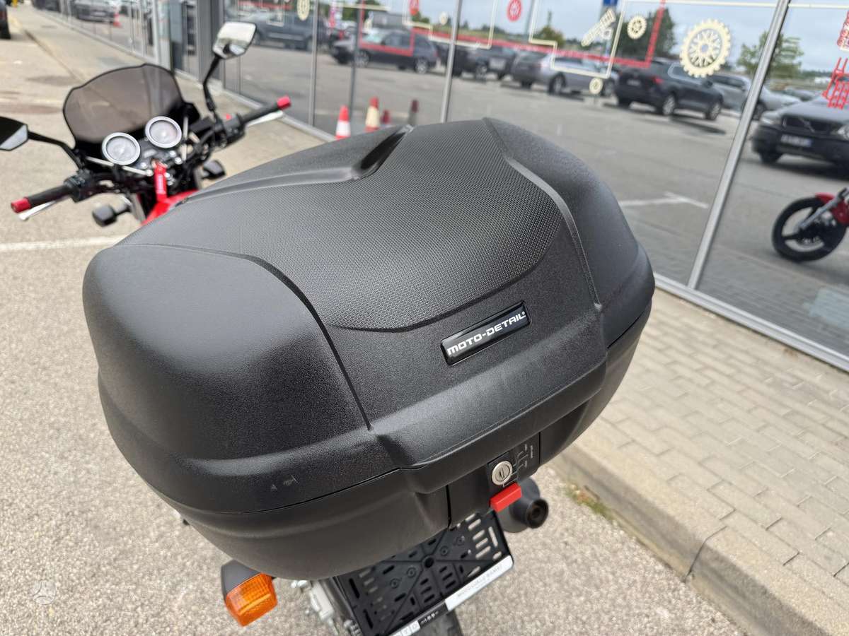 Kawasaki ER 500cc, street / classic