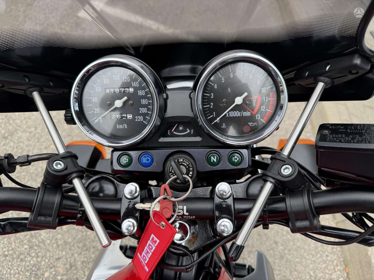 Kawasaki ER 500cc, street / classic