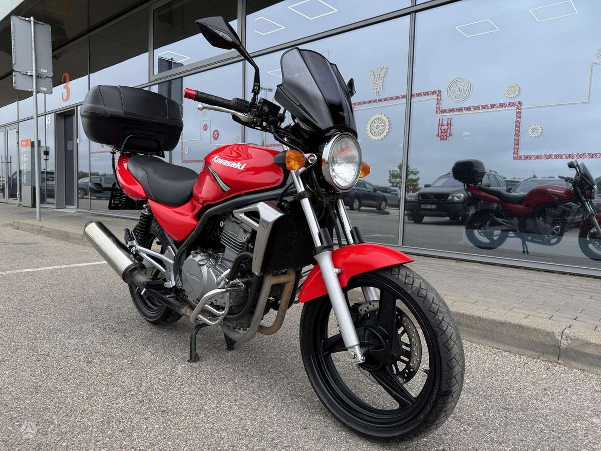 Kawasaki ER 500cc, street / classic