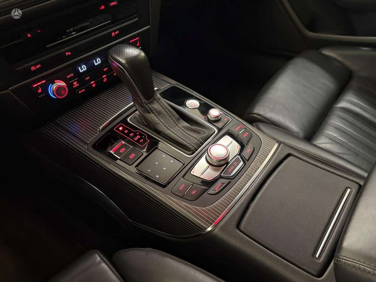 Audi A6, 3.0 l., Универсал