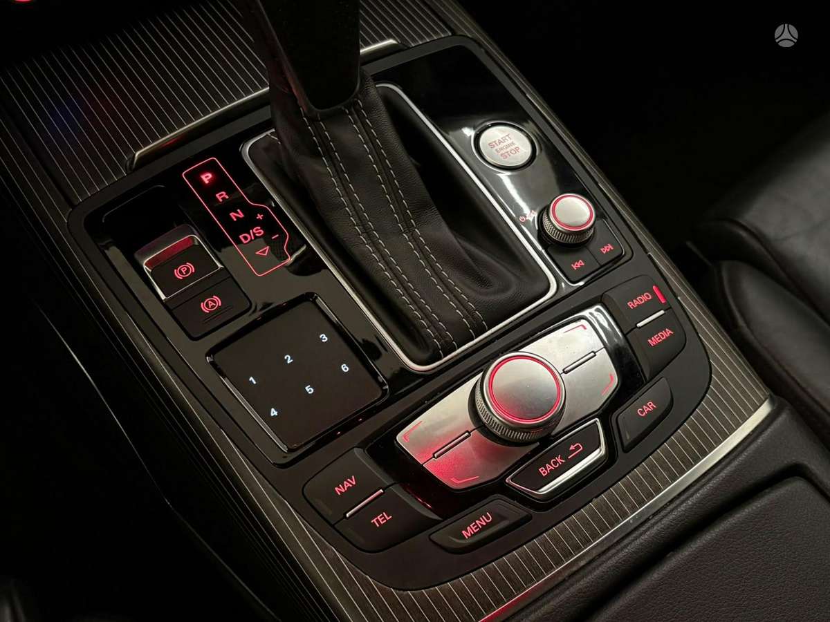 Audi A6, 3.0 l., universalas